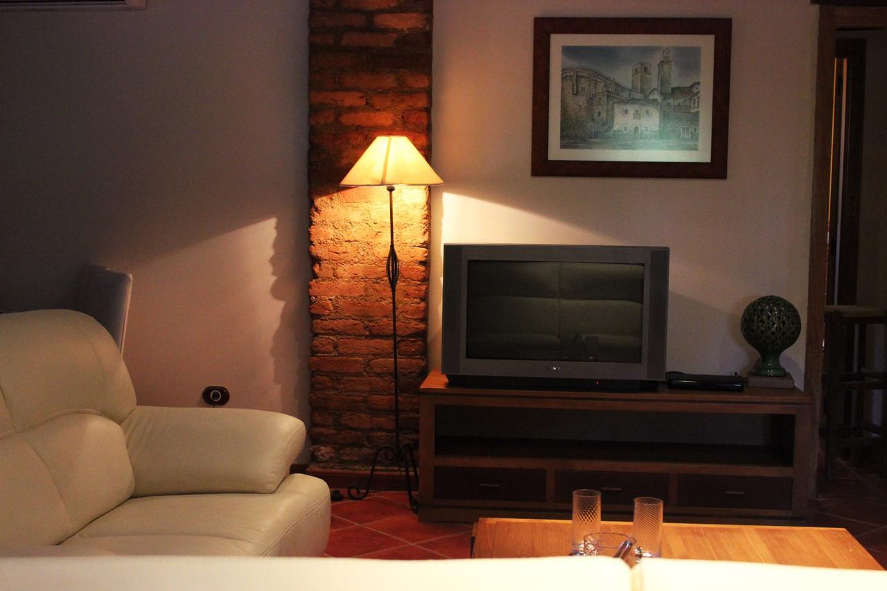 Complejo Rural La Coronilla Guest House Jarandilla de la Vera Eksteriør bilde