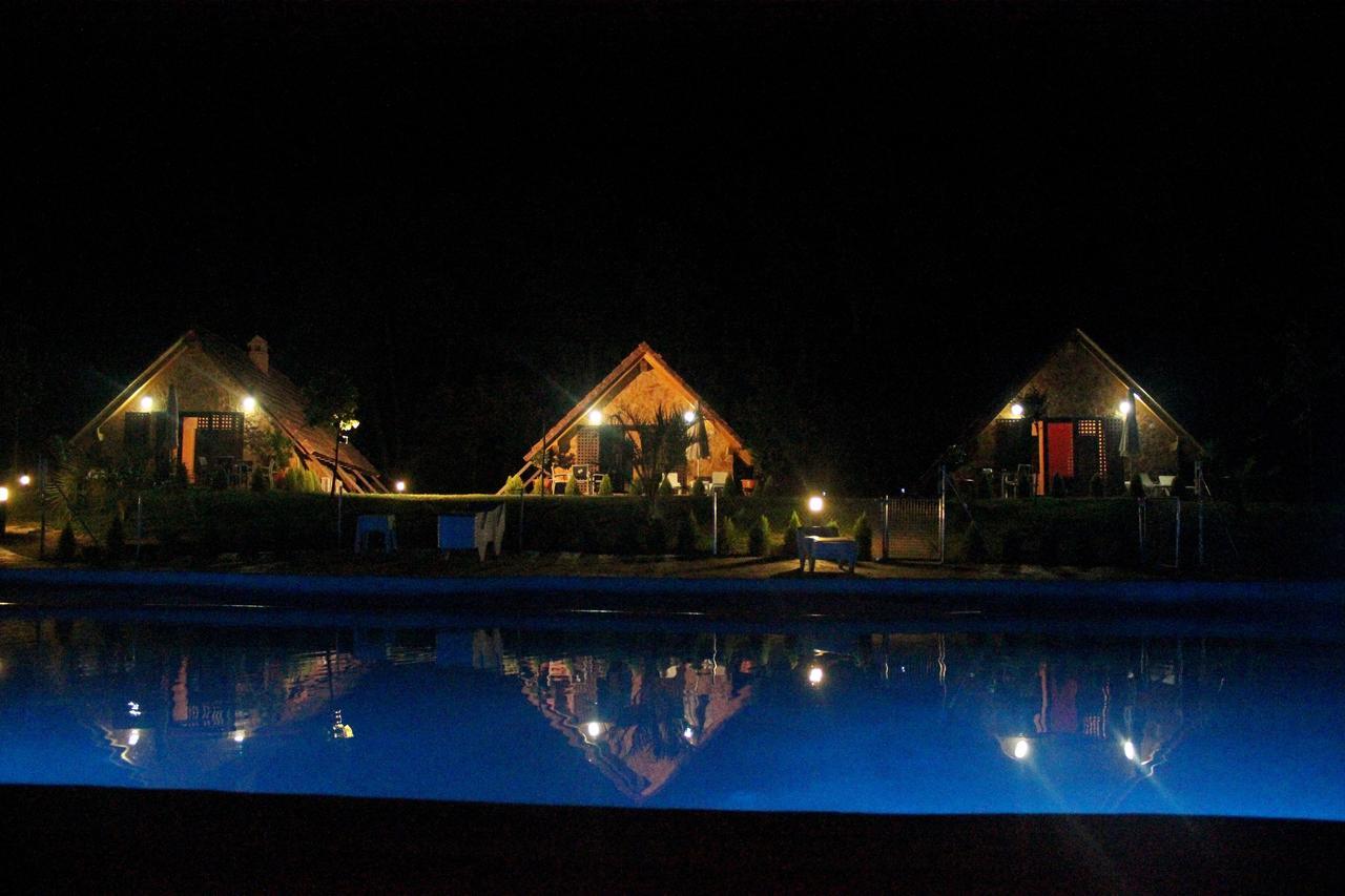 Complejo Rural La Coronilla Guest House Jarandilla de la Vera Eksteriør bilde